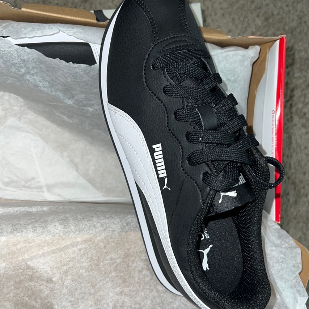 junior 7 c , puma Turin 2 jr